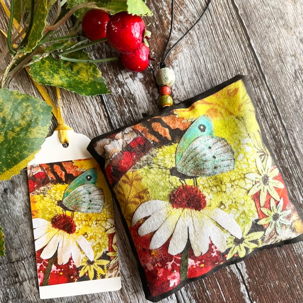 Pretty handmade lavender bag, scented gift, letterbox gift, butterfly lover