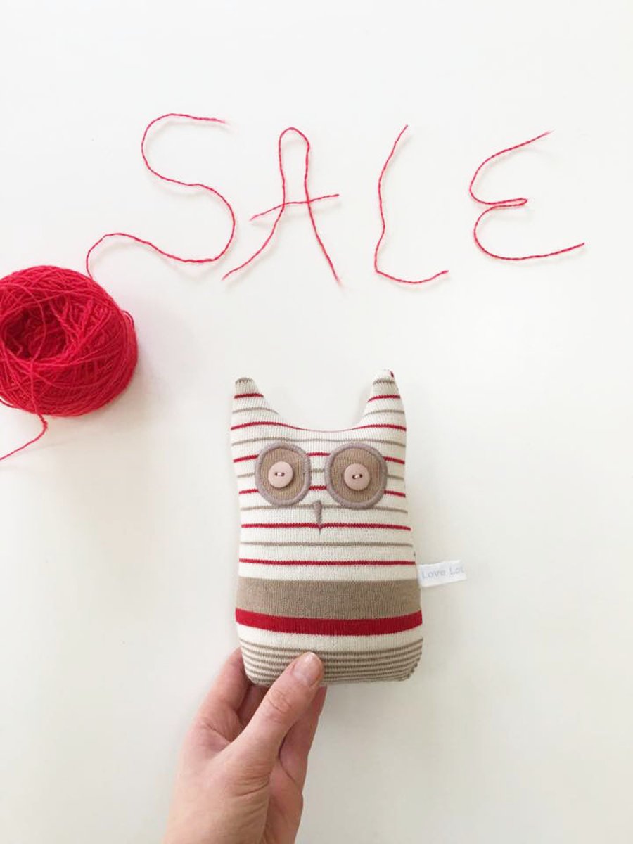 SALE: Large knitted Lavender Owl 