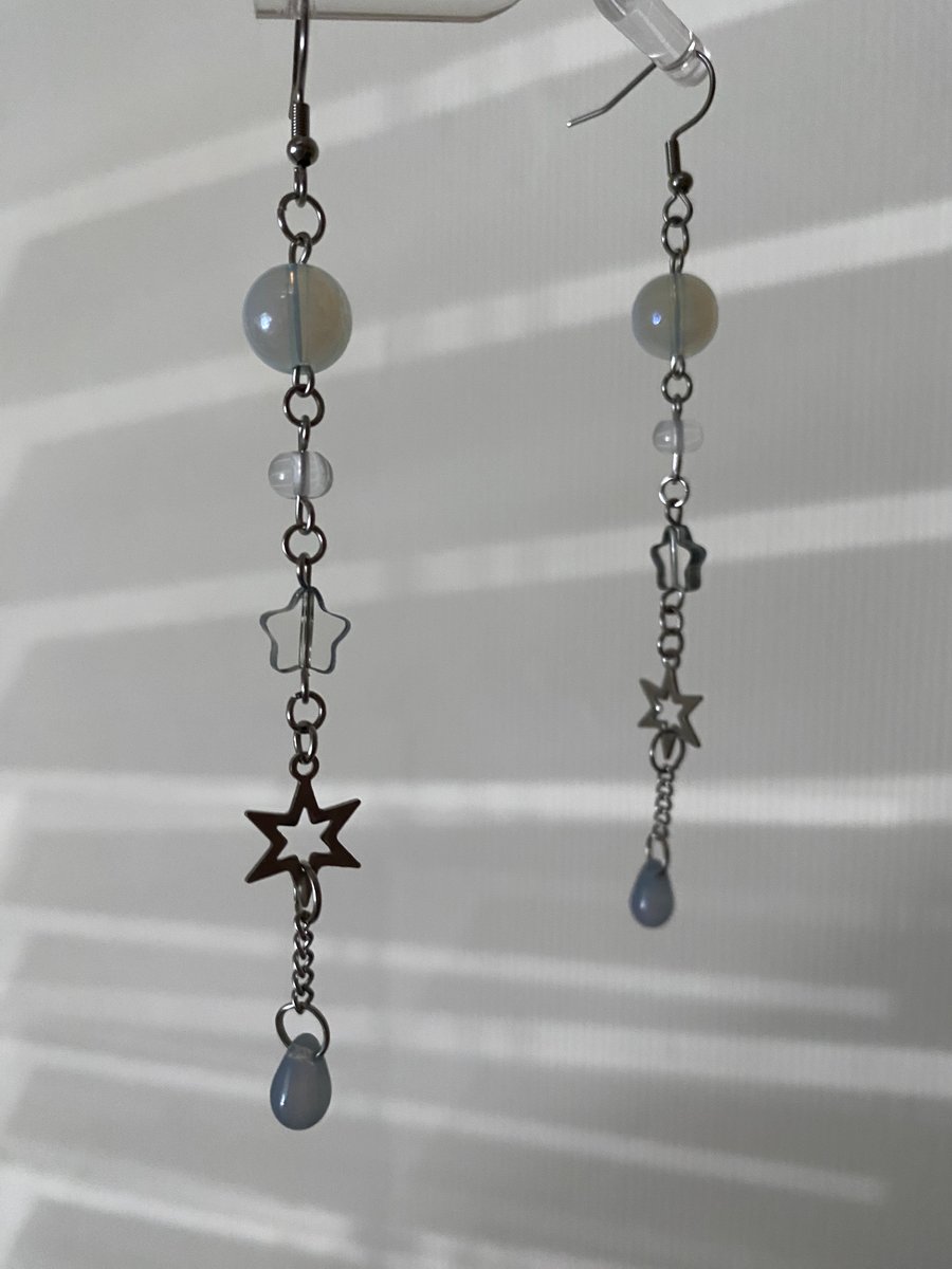 Ersa - Milky Star Earrings 