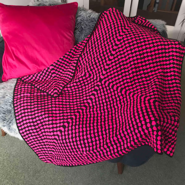 Crochet Granny Stitch Throw Blanket bright pink and black