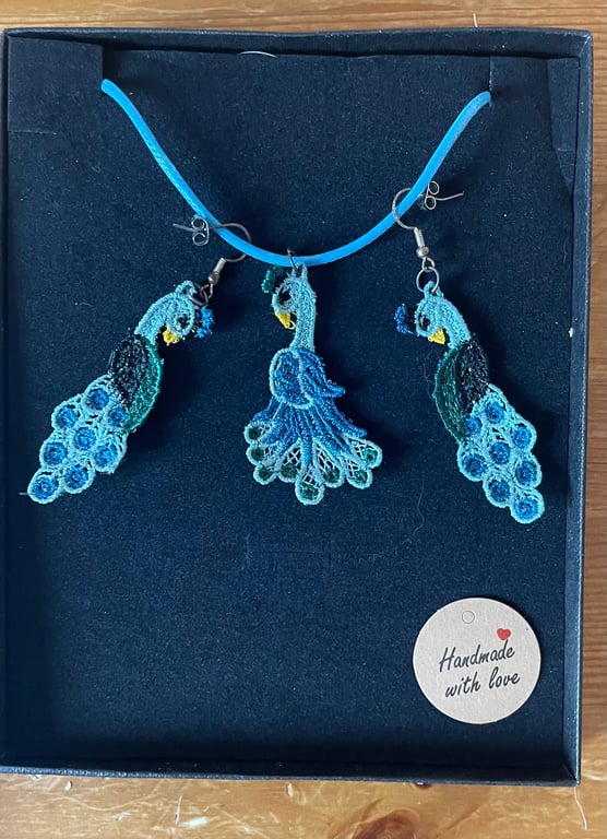 Handmade Free Standing Lace Earrings Matching necklace Peacocks 
