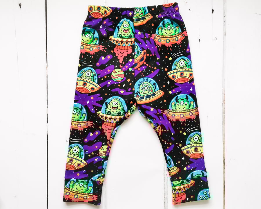 Alien Leggings, baby clothes, boy leggings, girl leggings, baby gift