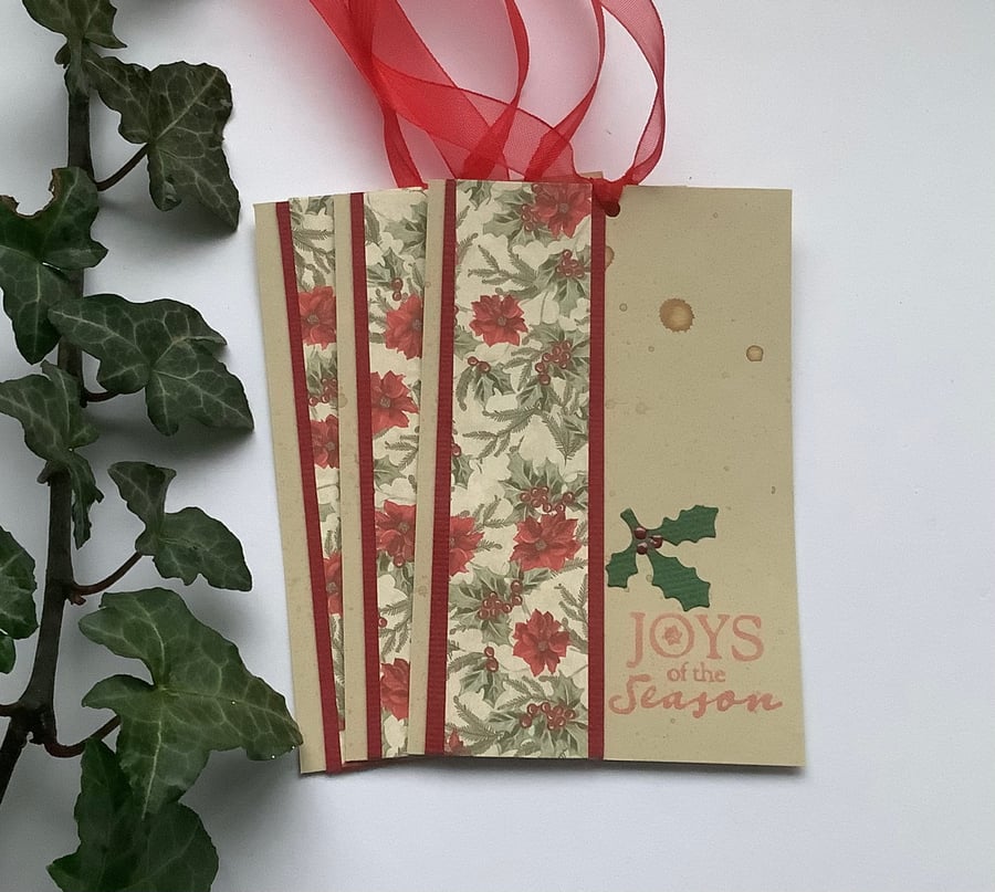 CHRISTMAS GIFT tags ( set of 4) .Winter .Holly . Botanical .Traditional.