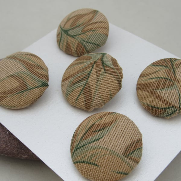 5 Handmade Leaf Linen Fabric Buttons
