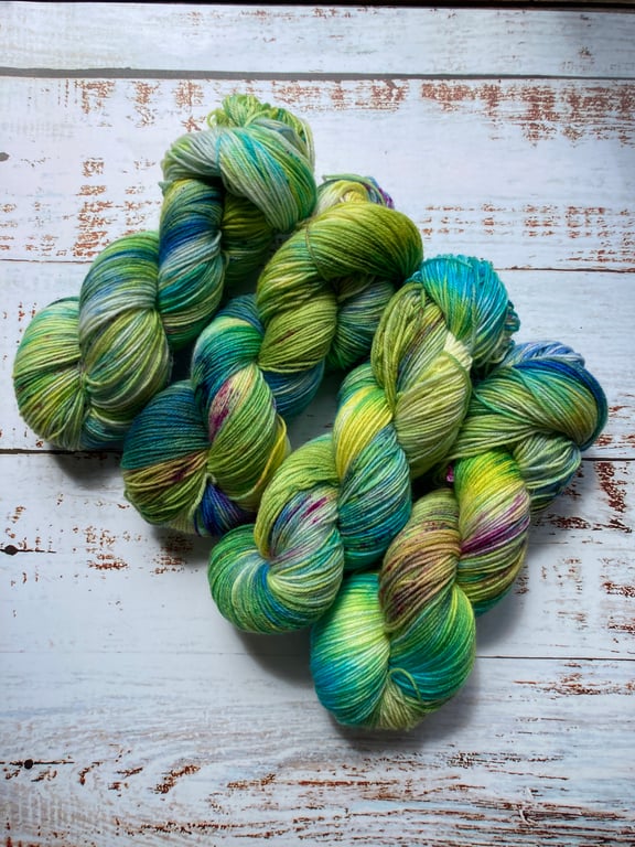 Hand dyed sock yarn 4ply Merino Nylon 100g Nymph