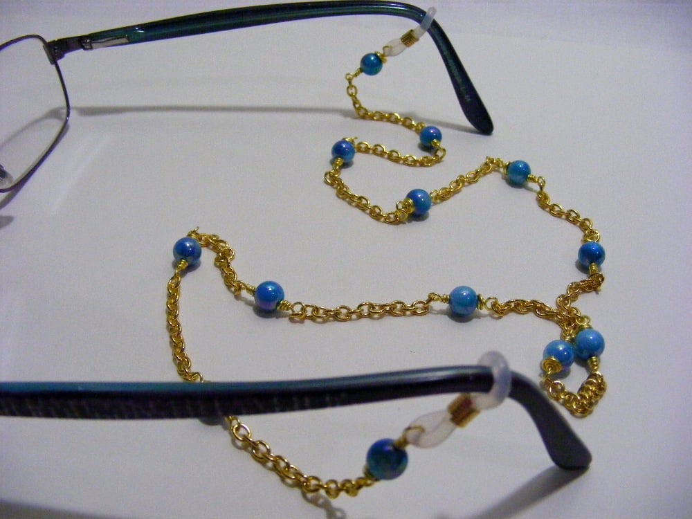 Blue Shell Spectacle Chain.
