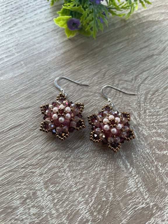 Big flower earrings 