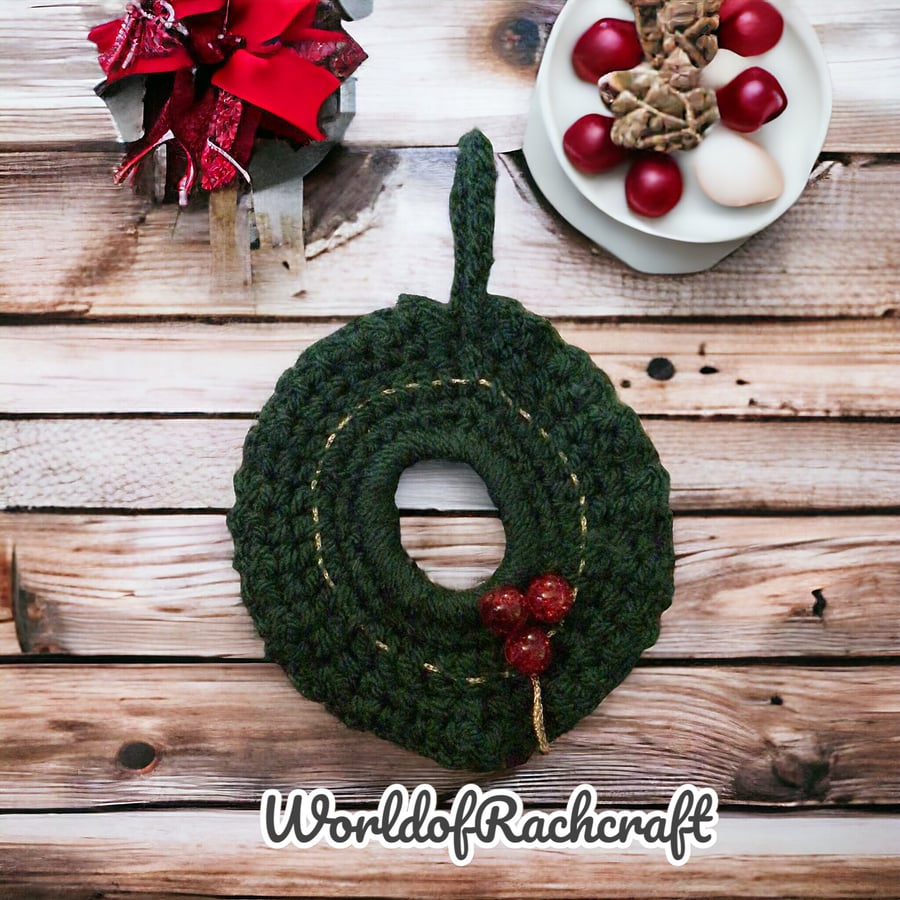 Green crochet wreath tree ornament