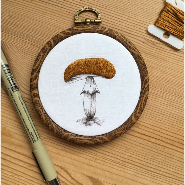 Toadstool - 4" handmade embroidery