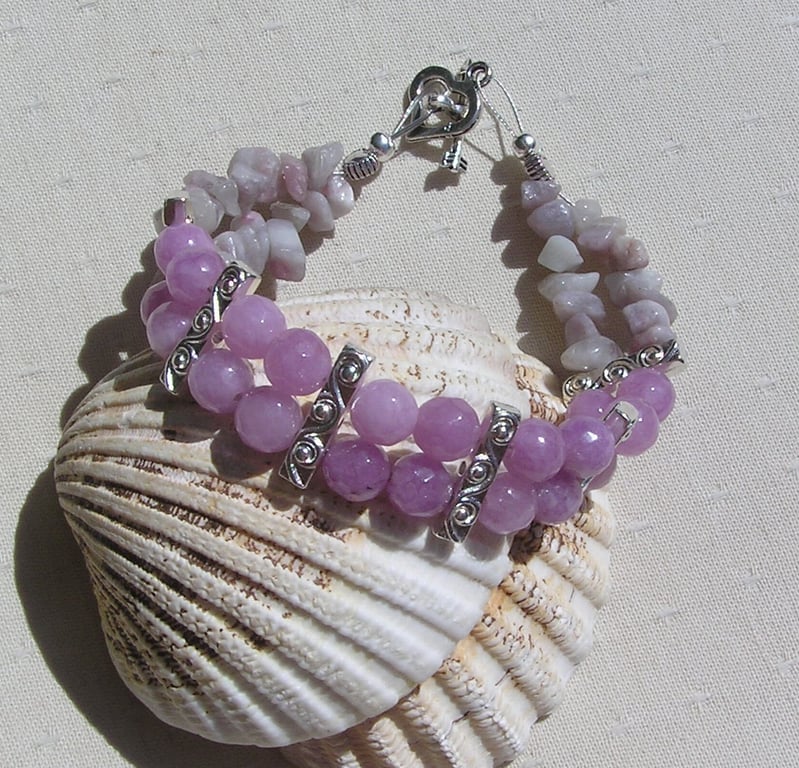 Lavender Amethyst & Lilac Quartz Gemstone Beaded Bracelet
