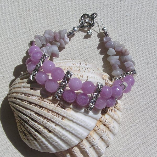 Lavender Amethyst & Lilac Quartz Gemstone Beaded Bracelet