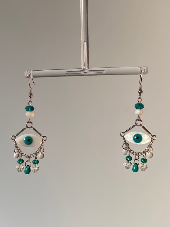 Iona - Eye Earrings 
