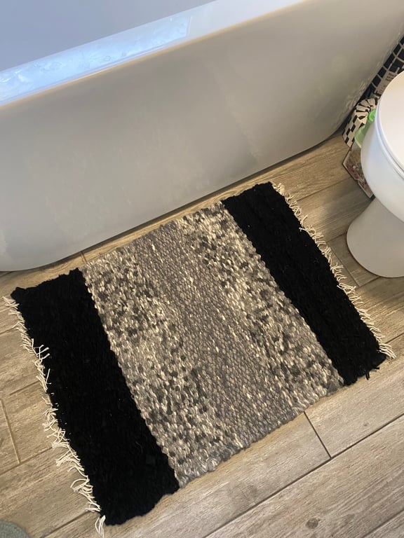 Black & Grey Shower mat rug