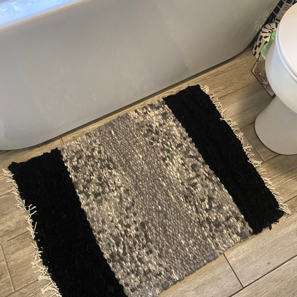 Black & Grey Shower mat rug