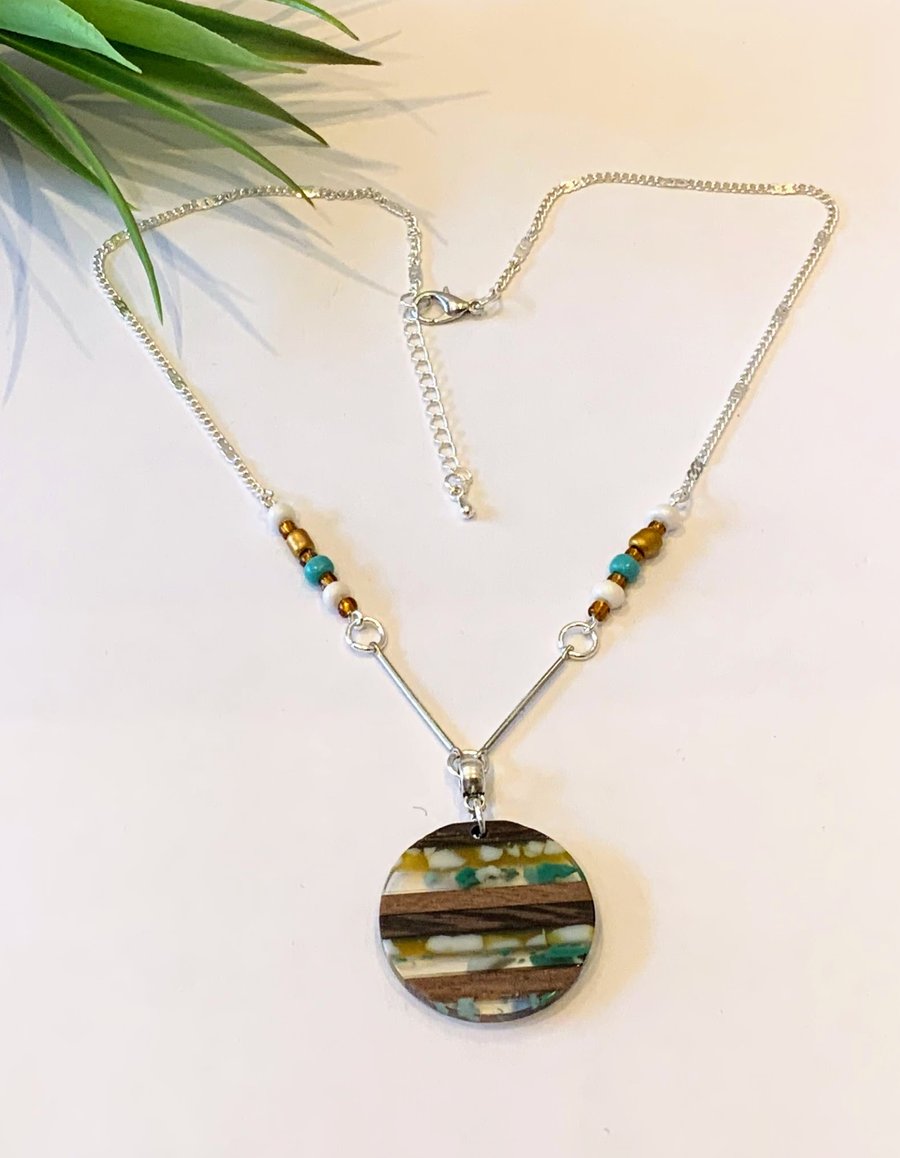 Resin and Walnut Pendant Necklace.