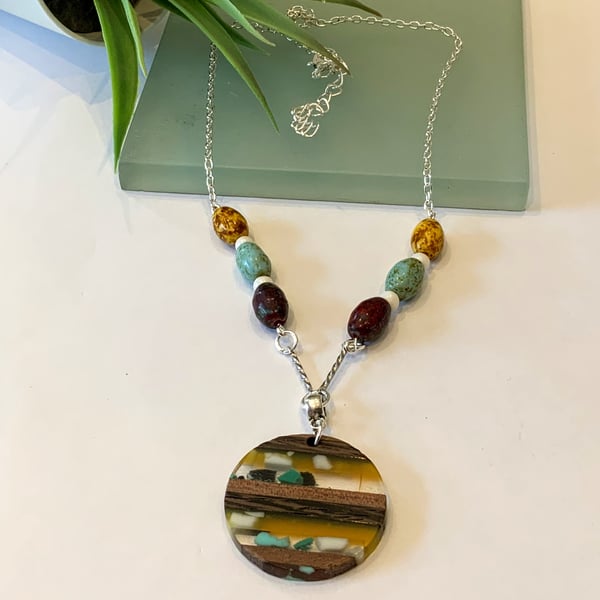 Resin and Walnut Pendant Necklace.