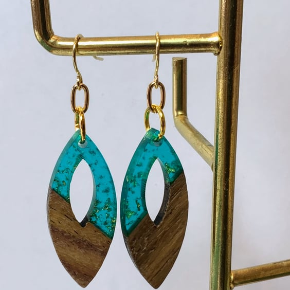 Walnut & Resin Horse Eye Earrings.