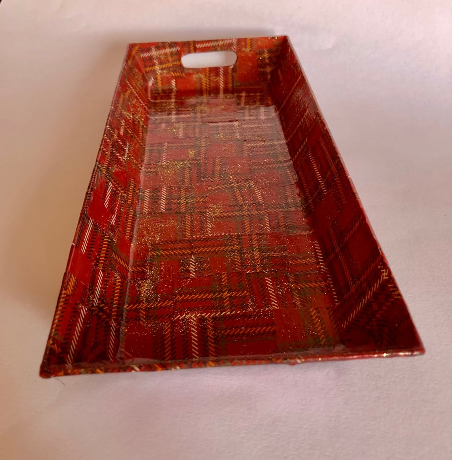 Red fun tartan patterned tray 