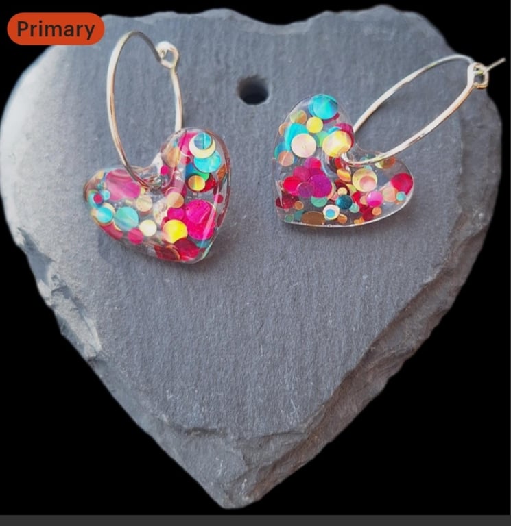 .Confetti Glitter filled resin heart earrings.