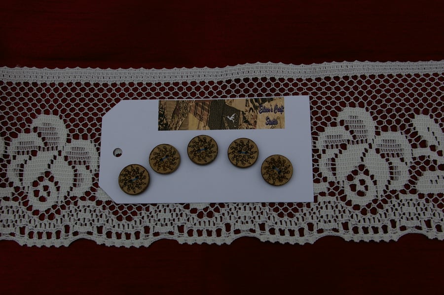 Buttons 5 patterned coconut shell buttons