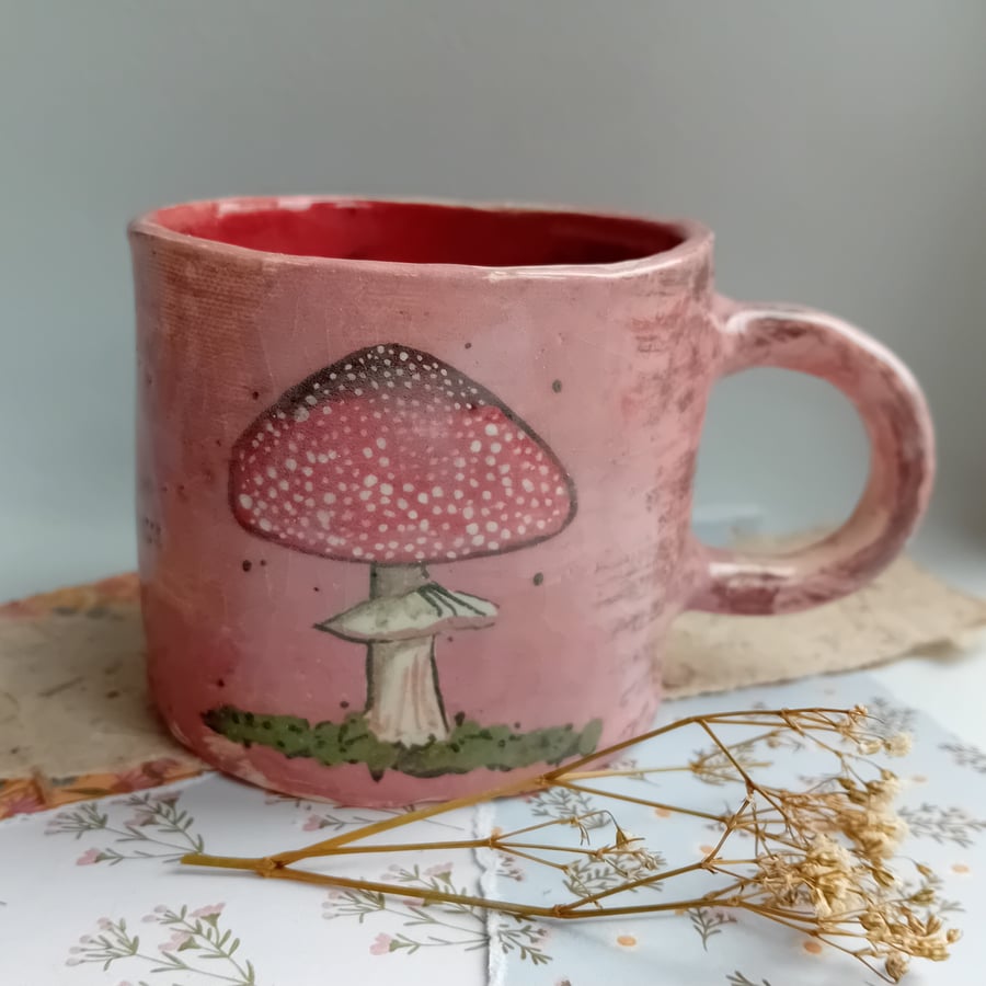 Small pink mushroom mug, earthenware ceramic, organic shape, crackle glaze