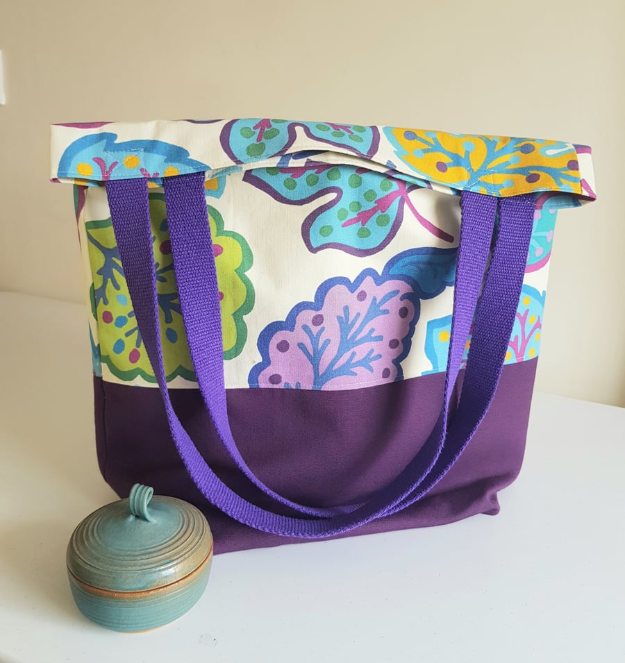 Tote bag: contemporary leaf design: purple