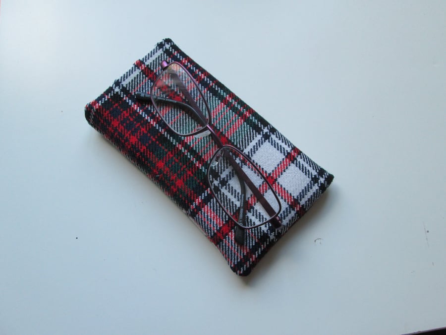Tartan Glasses Case