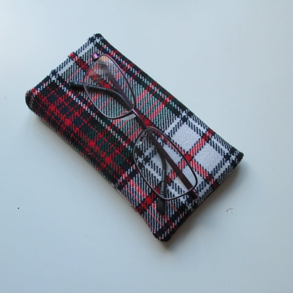 Tartan Glasses Case