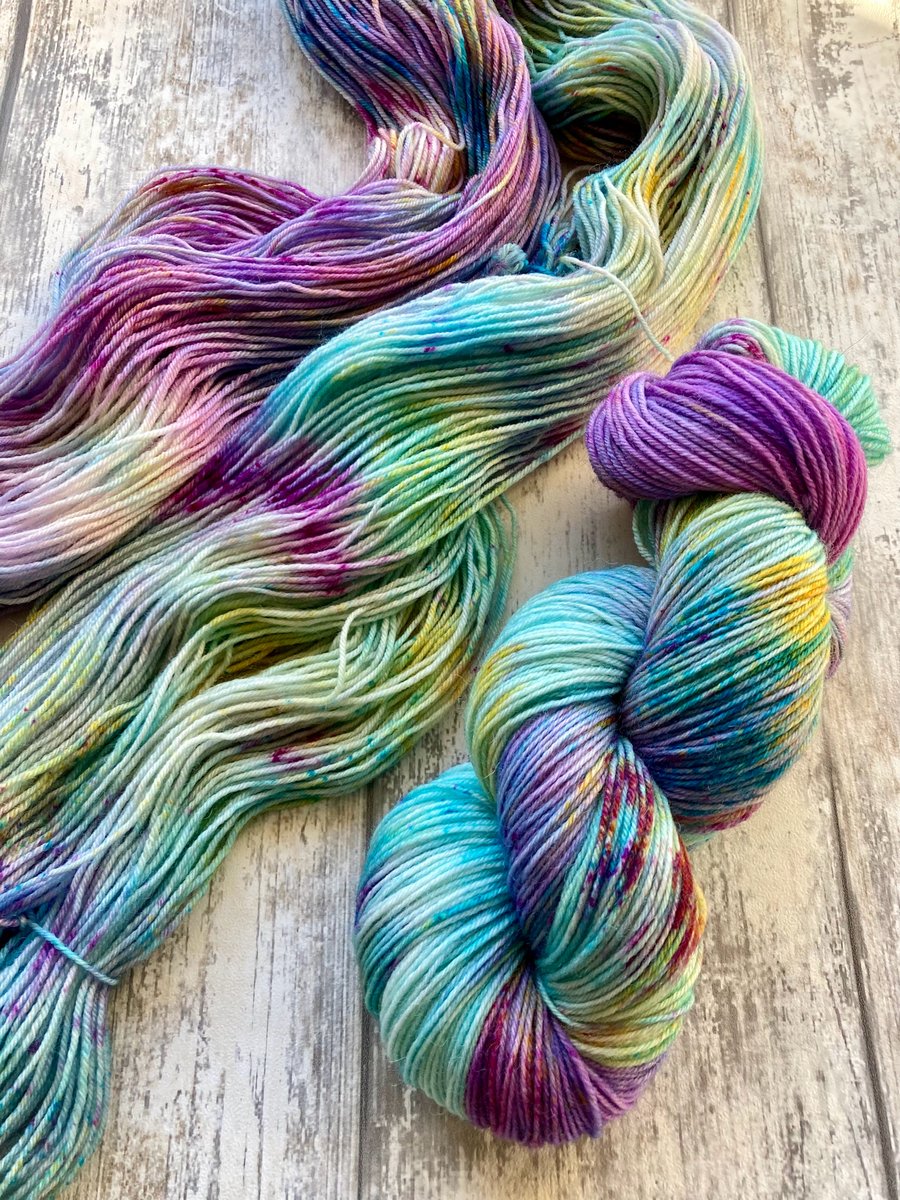 Hand dyed sock yarn 4ply Merino Nylon 100g sea shimmer