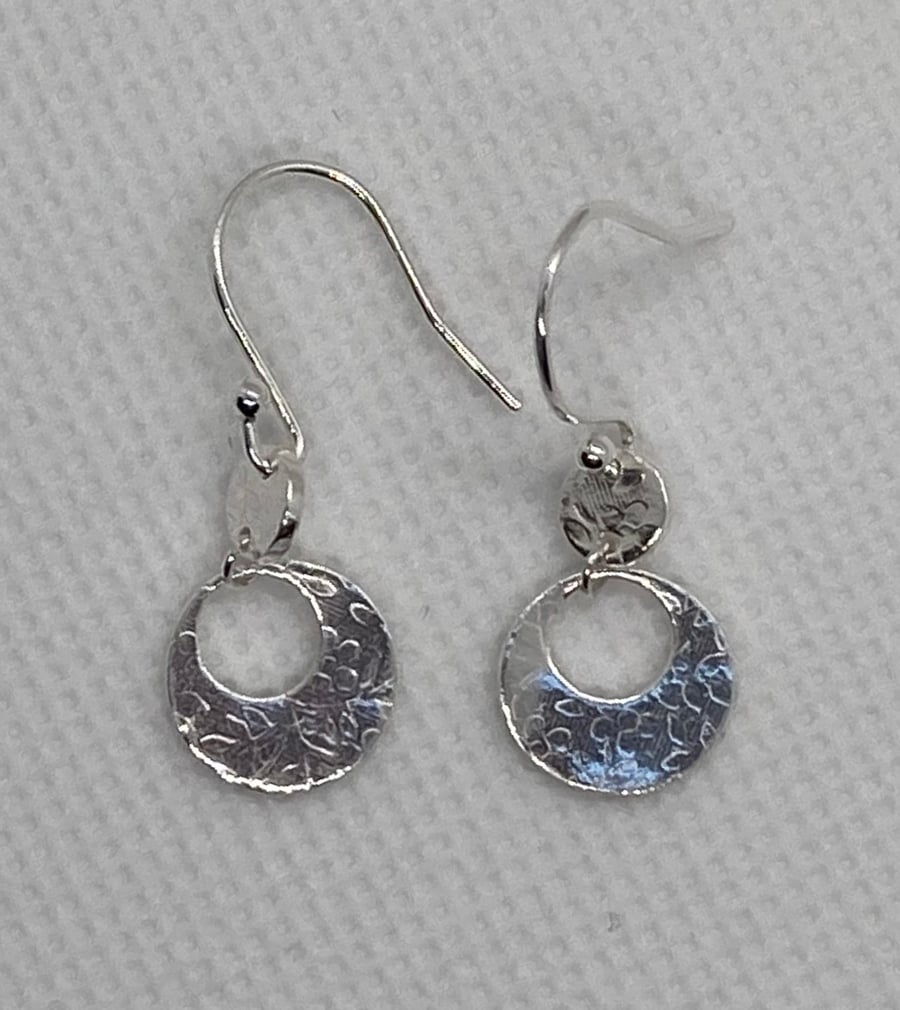 Pure silver, circle design dangly earrings