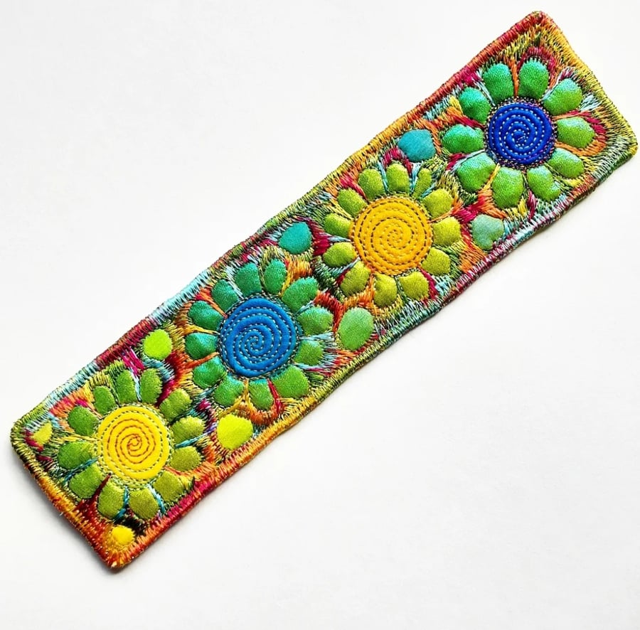 Bookmarks - Textile with Machine Embroidery Bookmark