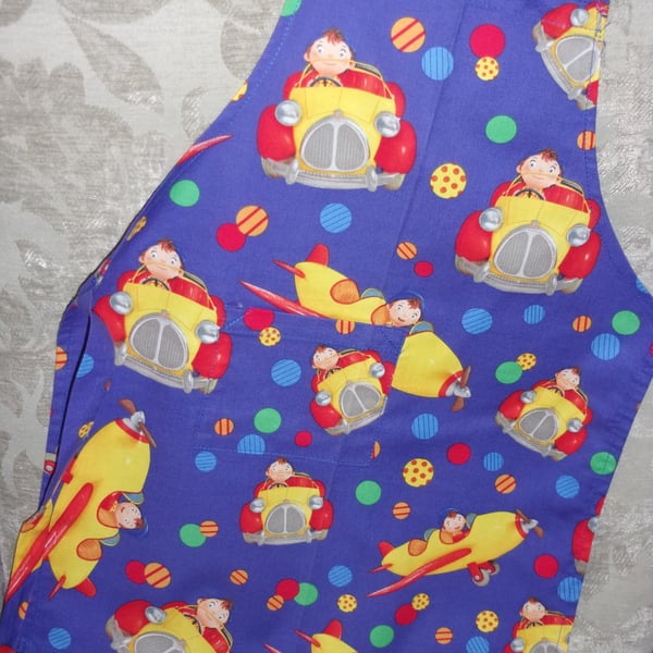 REDUCED PRICE Childs Apron 
