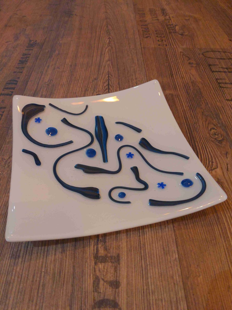 Fused Glass Plate 20.5cm square Blue swirls & white