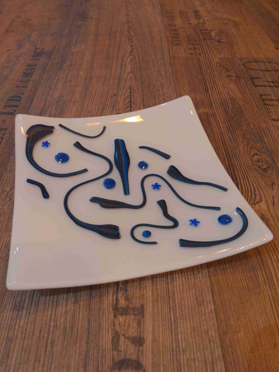 Fused Glass Plate 20.5cm square Blue swirls & white