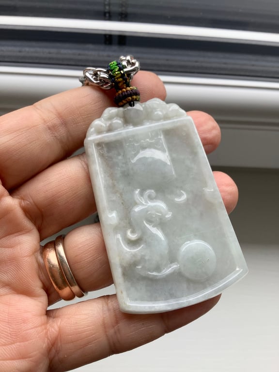 Handcrafted Natural Burmese Jade Pendant Necklace Oriental Style