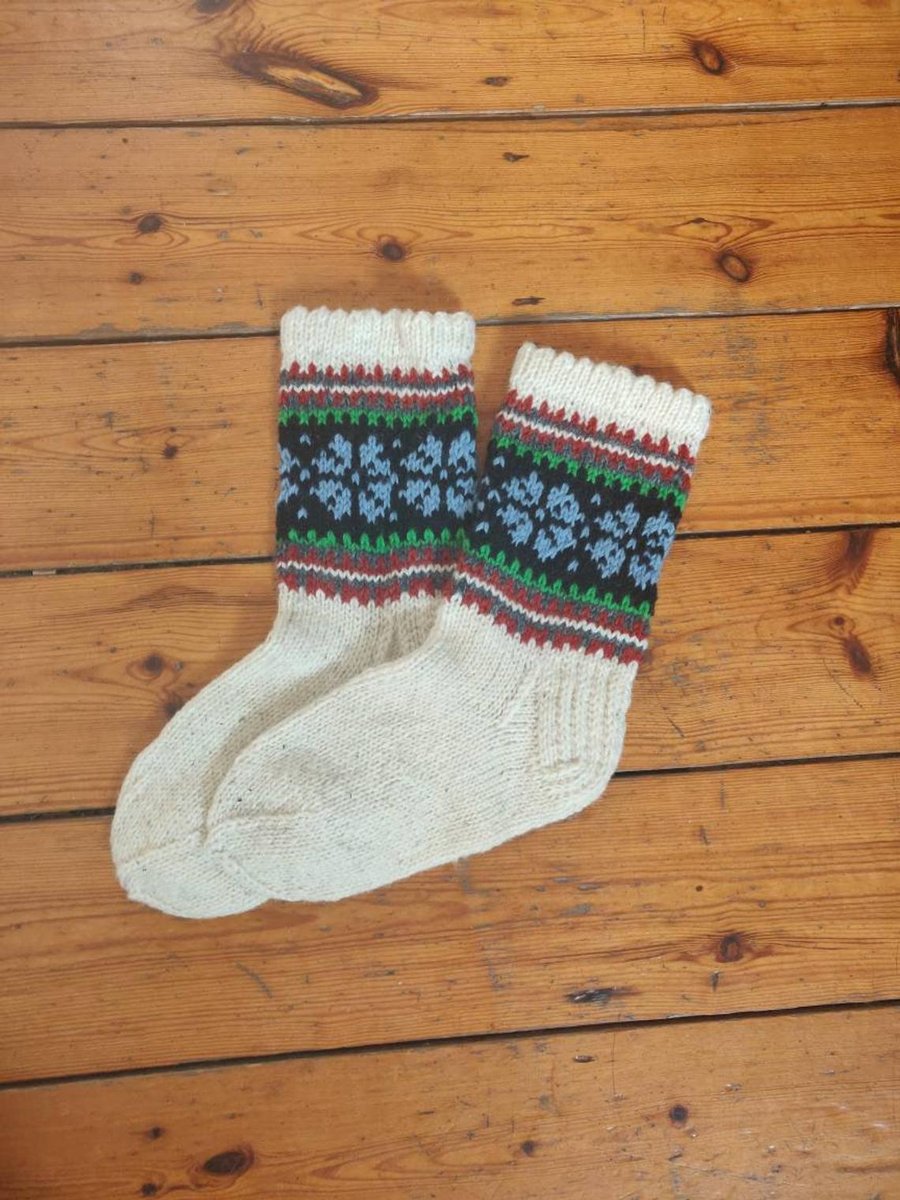 READY TO SHIP Hand Knit Thick Wool Socks Traditional Fairisle Winter Christmas
