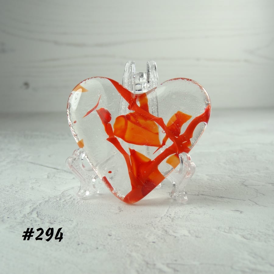Fused glass red and clear heart pocket hug with stand 5x4.5cm (294)