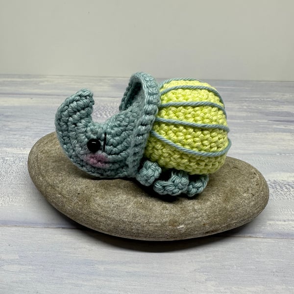 Crochet Amigurumi Rhinoceros beetle 