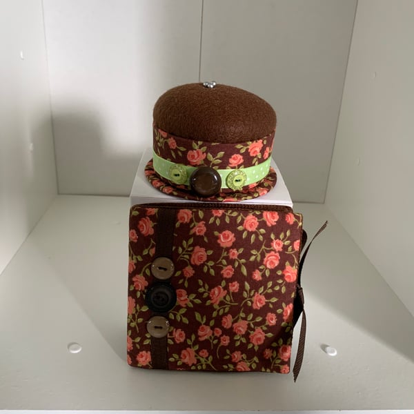 Pincushion and Needlebook Set
