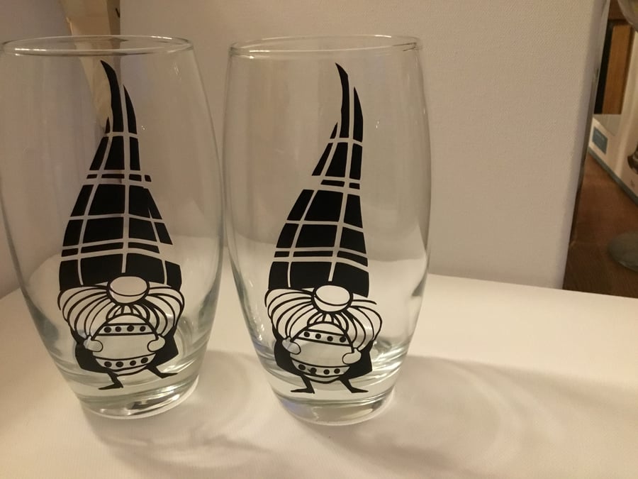 Gonk hi ball glass. Tumbler. Drinking glass. 