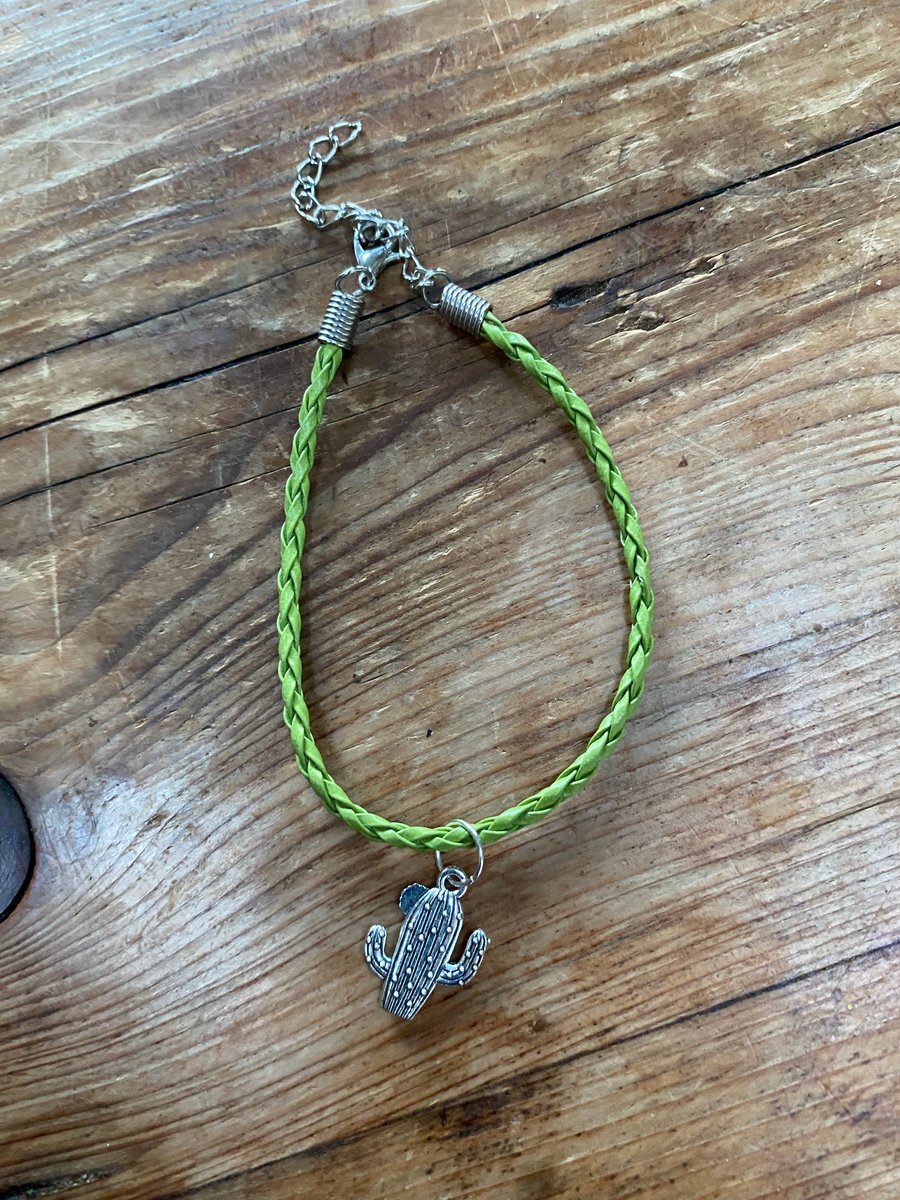  Green Cactus Bracelet (405)