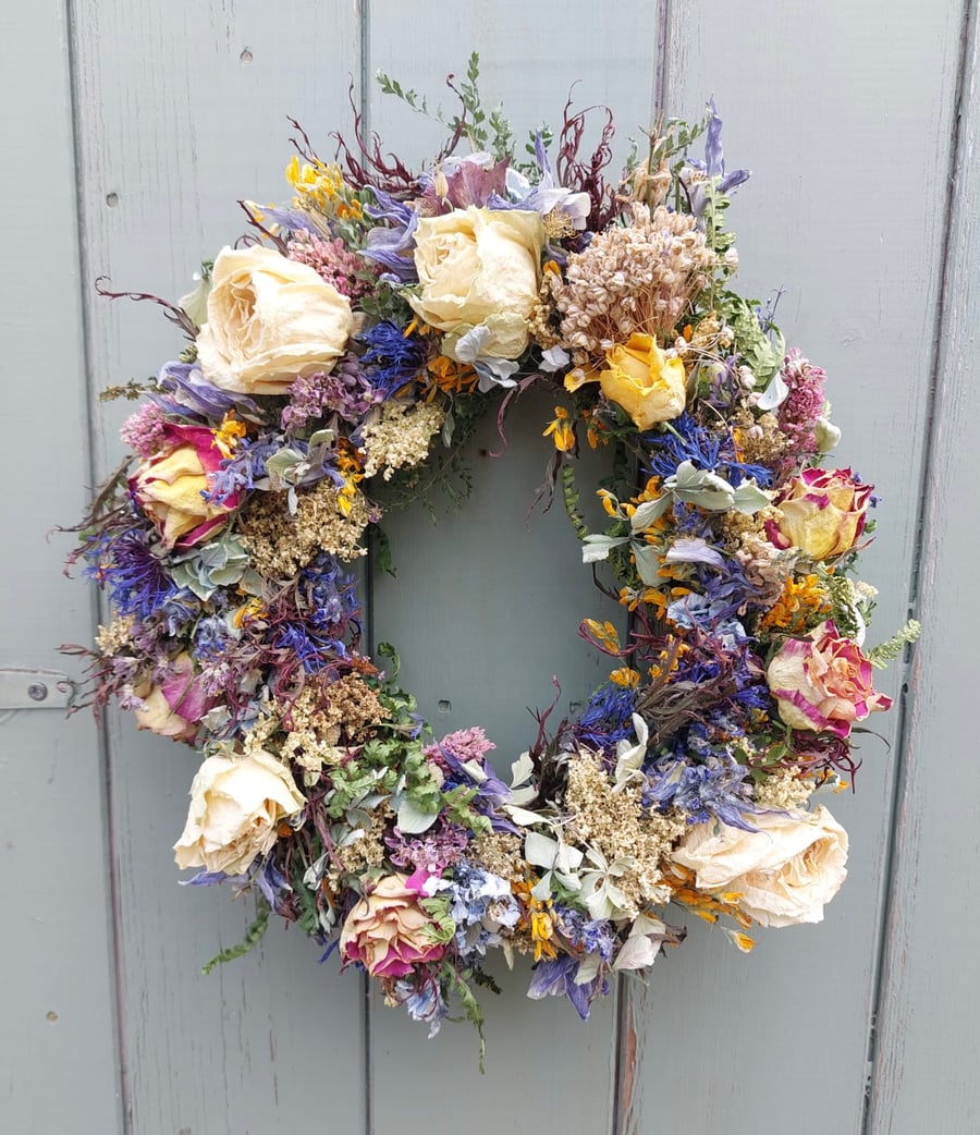 Dried Flower Wreath. 28cm Diameter. Handmade. Multicoloured 