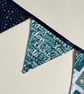 Christmas presents bunting - small - reversible  - Image 3