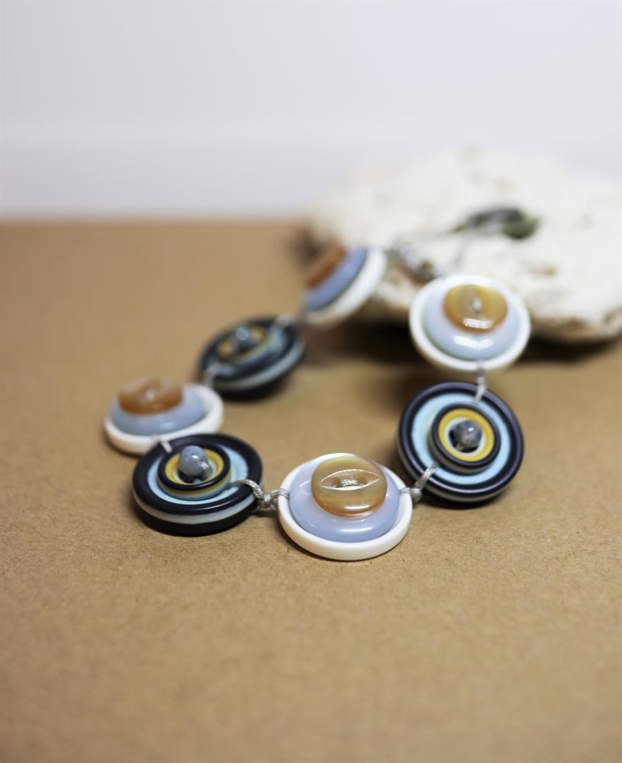 Sailor theme nautical colors - Vintage Button Adjustable Bracelet