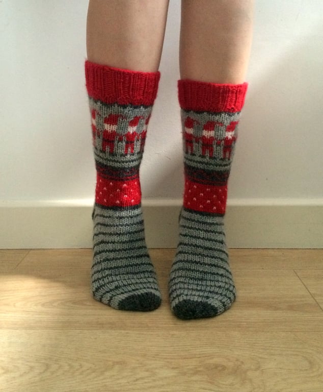 Hand knitted wool socks Christmas Elf Elves Winter Scandinavian Fair Isle Nordic