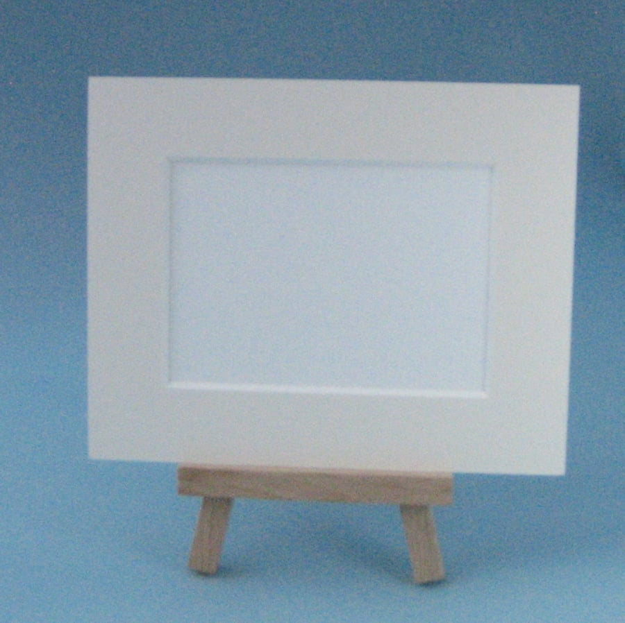 ACEO Mount in Cream