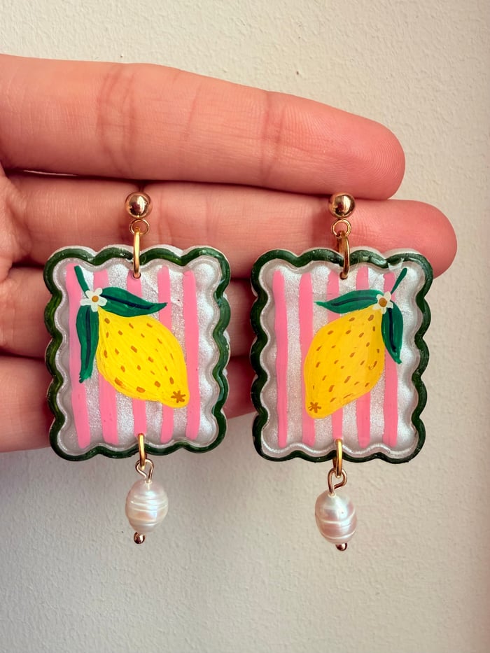 Poojas Trinkets