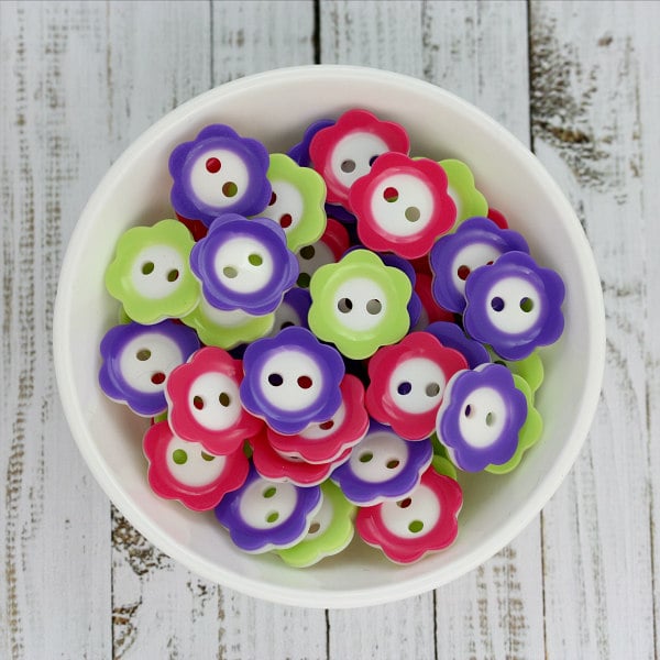 15mm Daisy Buttons