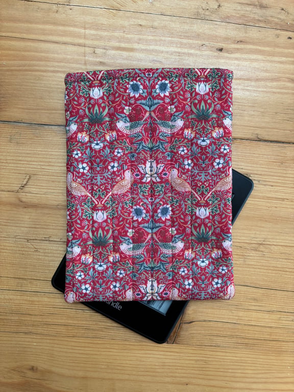 William Morris Strawberry Thief Print Quilted Fabric Kindle Sleeve 