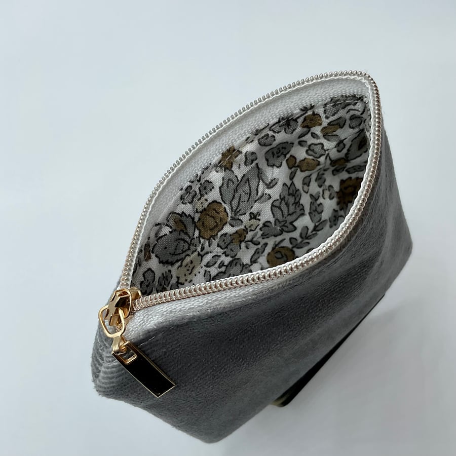 Grey Chenille Coin Purse with floral lining. Headphone pouch. Zipped bag.